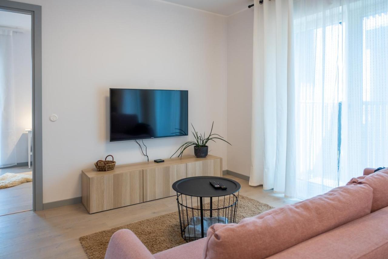 Dream Stay - Brand New Apartment With Balcony & Free Parking Tallinn Buitenkant foto